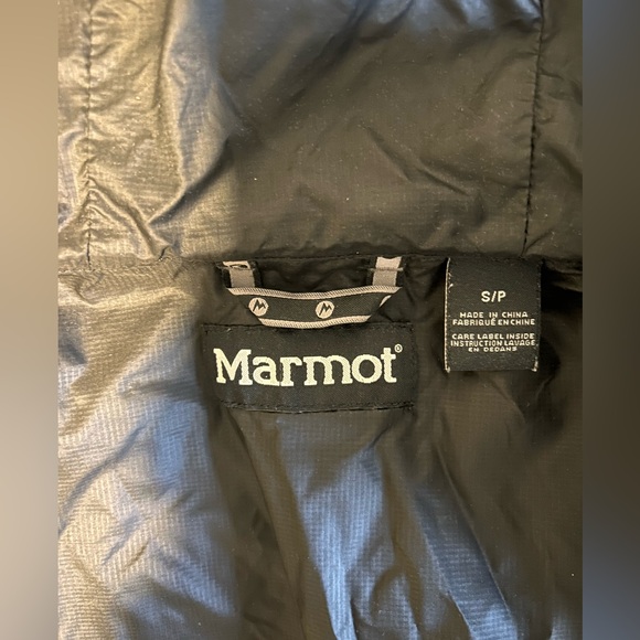 Marmot primaloft light puffer jacket. Men’s size small. Black - Picture 6 of 6